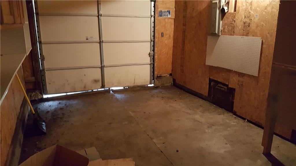 1609 Lindberg Road Anderson, IN 46012 - Photo 9 of 11
