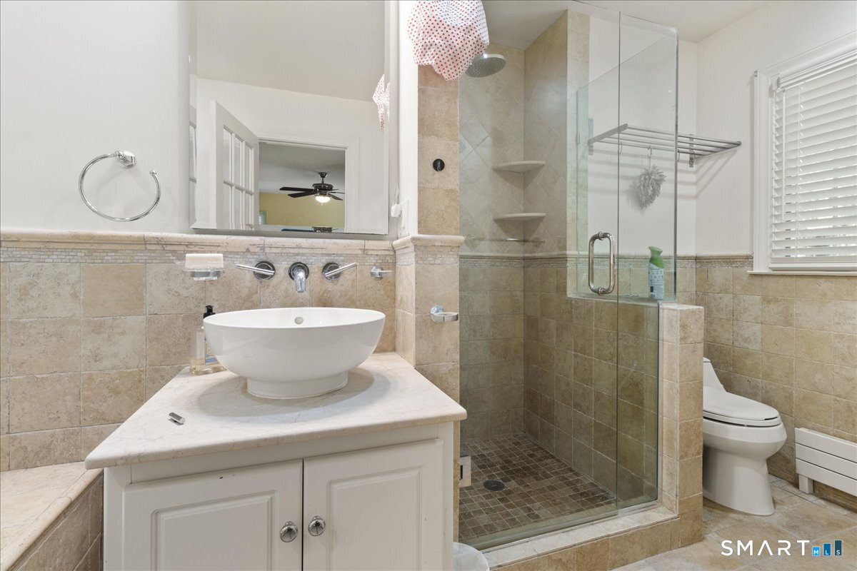 193 Eden Road Stamford, CT 06907 - Photo 14 of 29