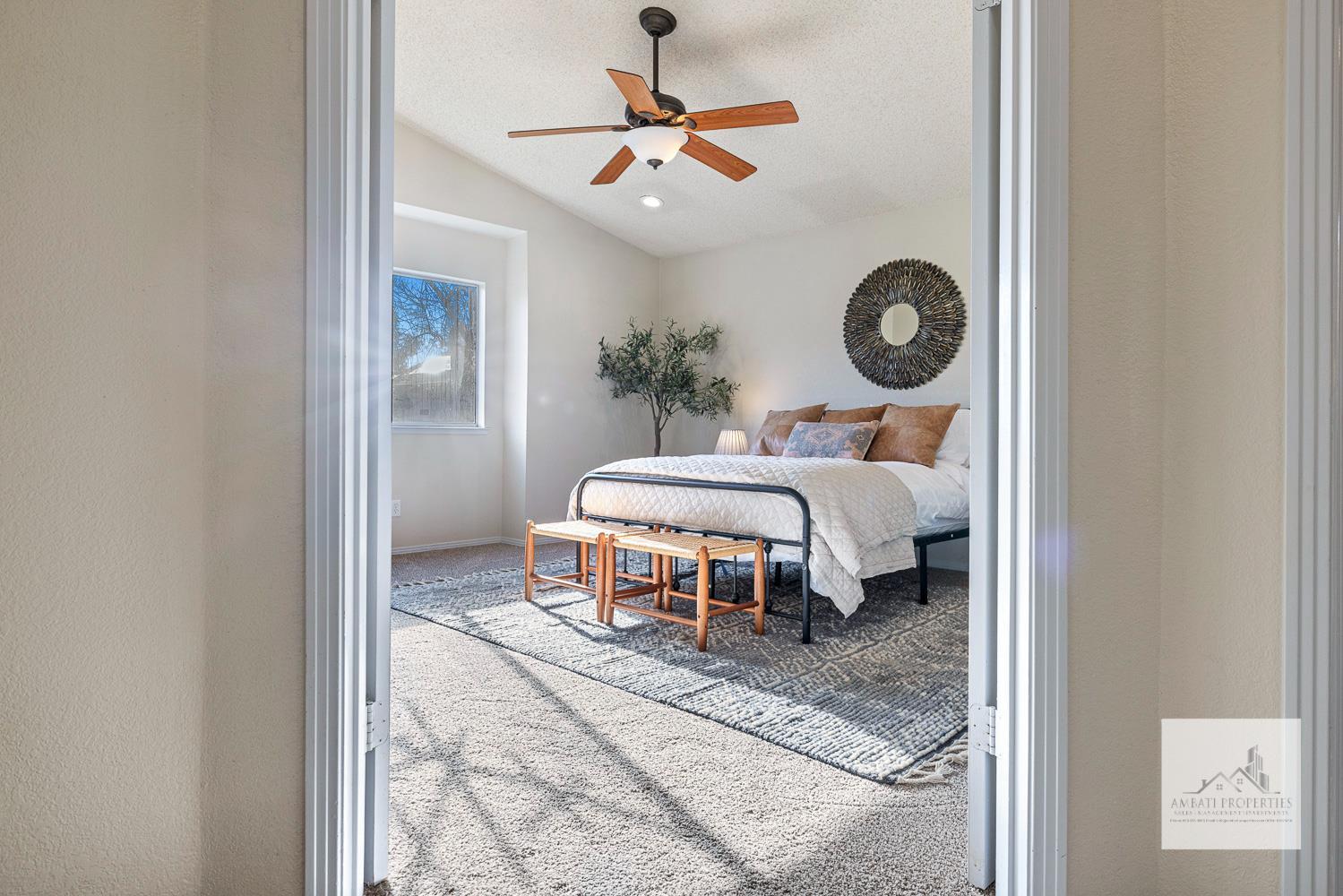 805 East Buckhill Road Fresno, CA 93720 - Photo 17 of 25