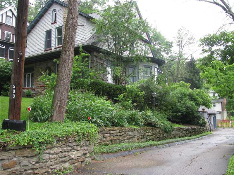 508 Yale Road Thornburg, PA 15205 - Photo 2 of 25 Exterior Front.