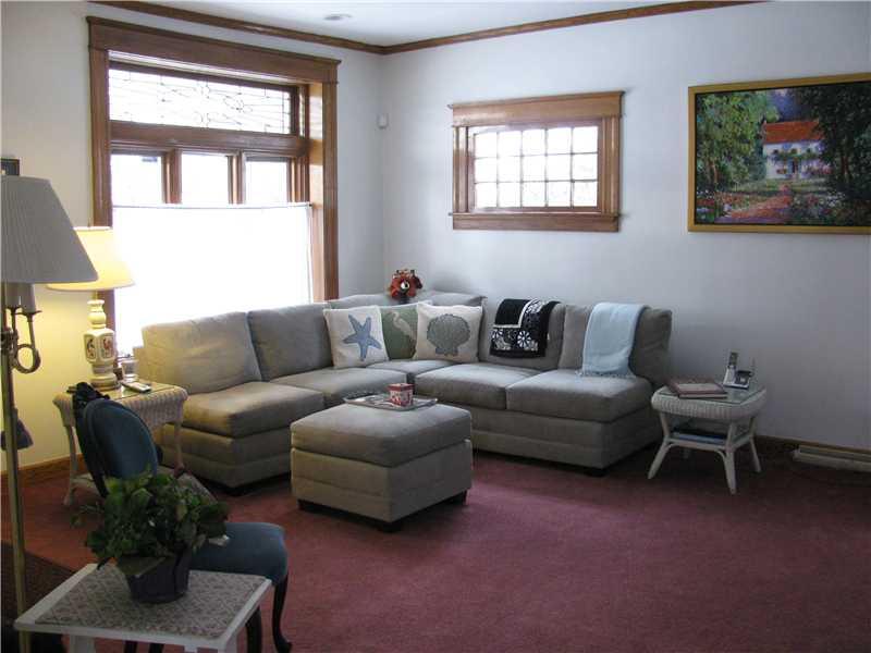 508 Yale Road Thornburg, PA 15205 - Photo 6 of 25 Family Room.