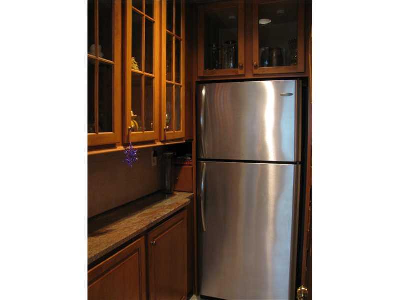 508 Yale Road Thornburg, PA 15205 - Photo 9 of 25 Kitchen.