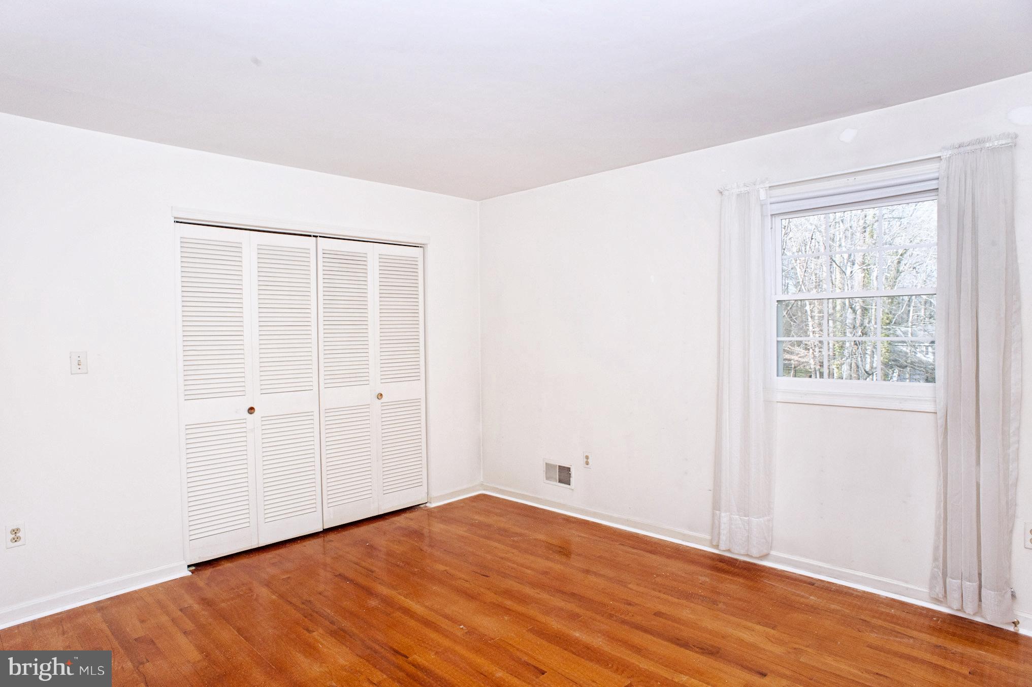 95 Chautaugua Road Arnold, MD 21012 - Photo 17 of 30 Bedroom