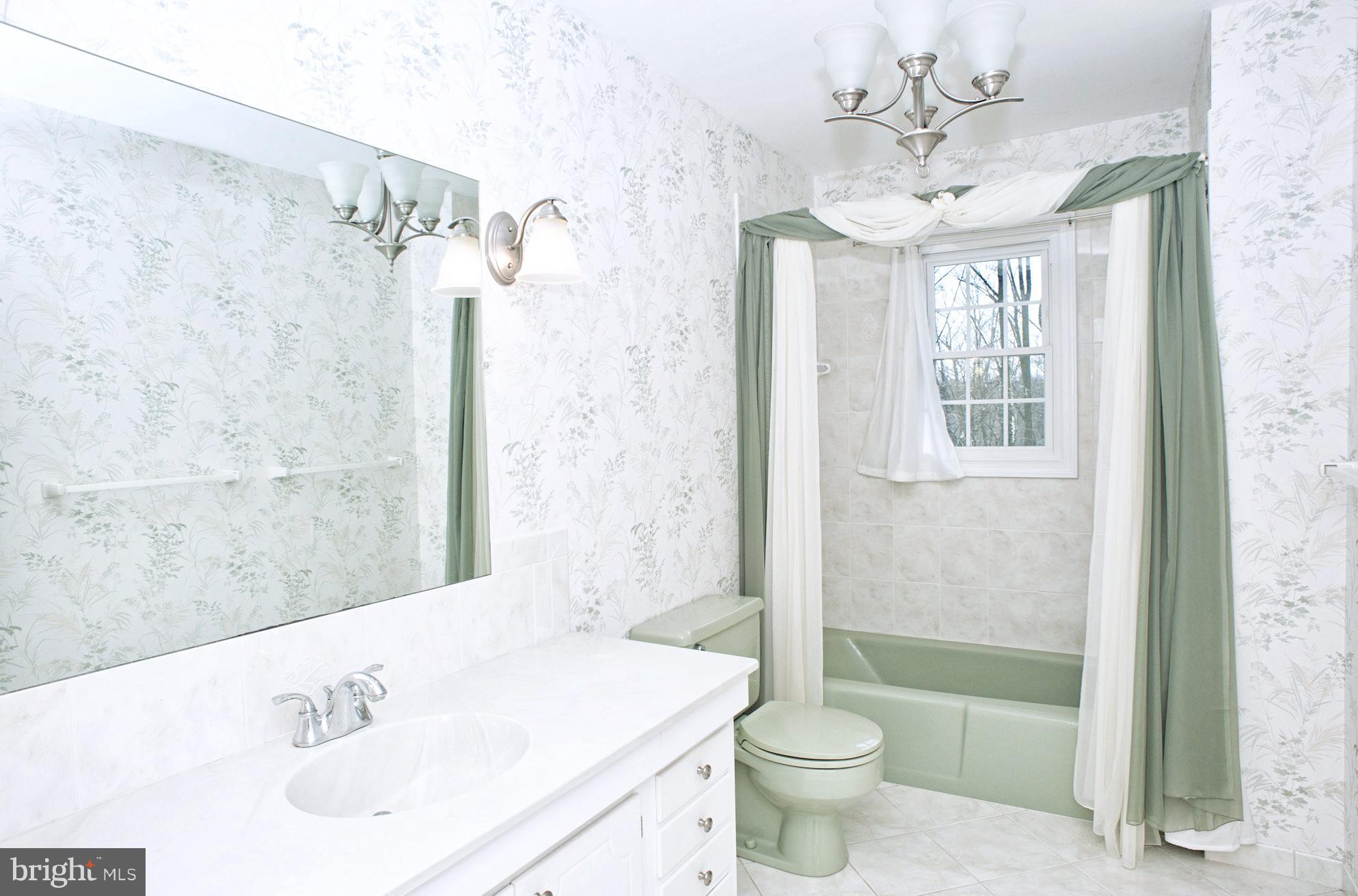 95 Chautaugua Road Arnold, MD 21012 - Photo 22 of 30 Bath