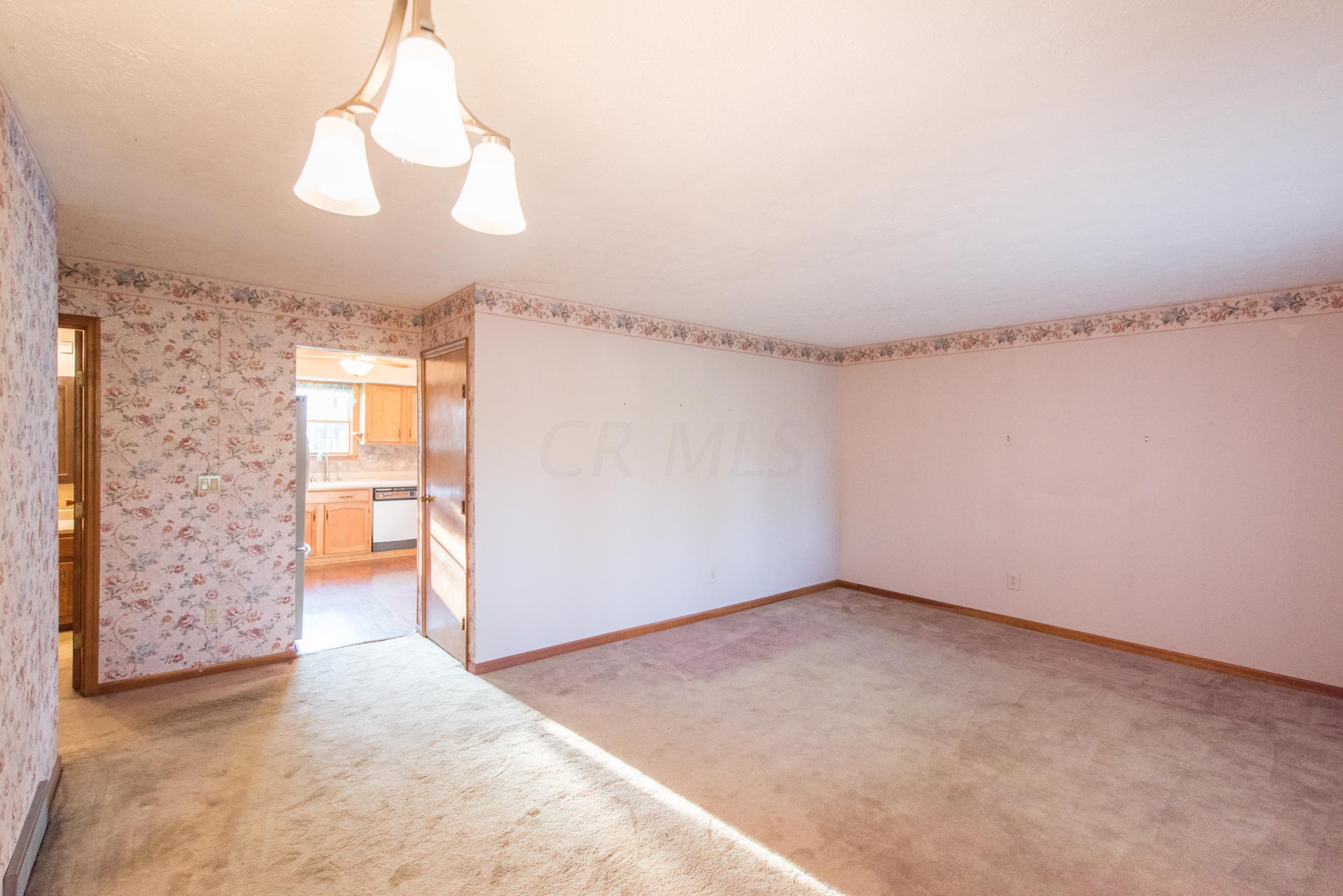 4920 Baldwin Road Hilliard, OH 43026 - Photo 4 of 32 Gallery Image 4