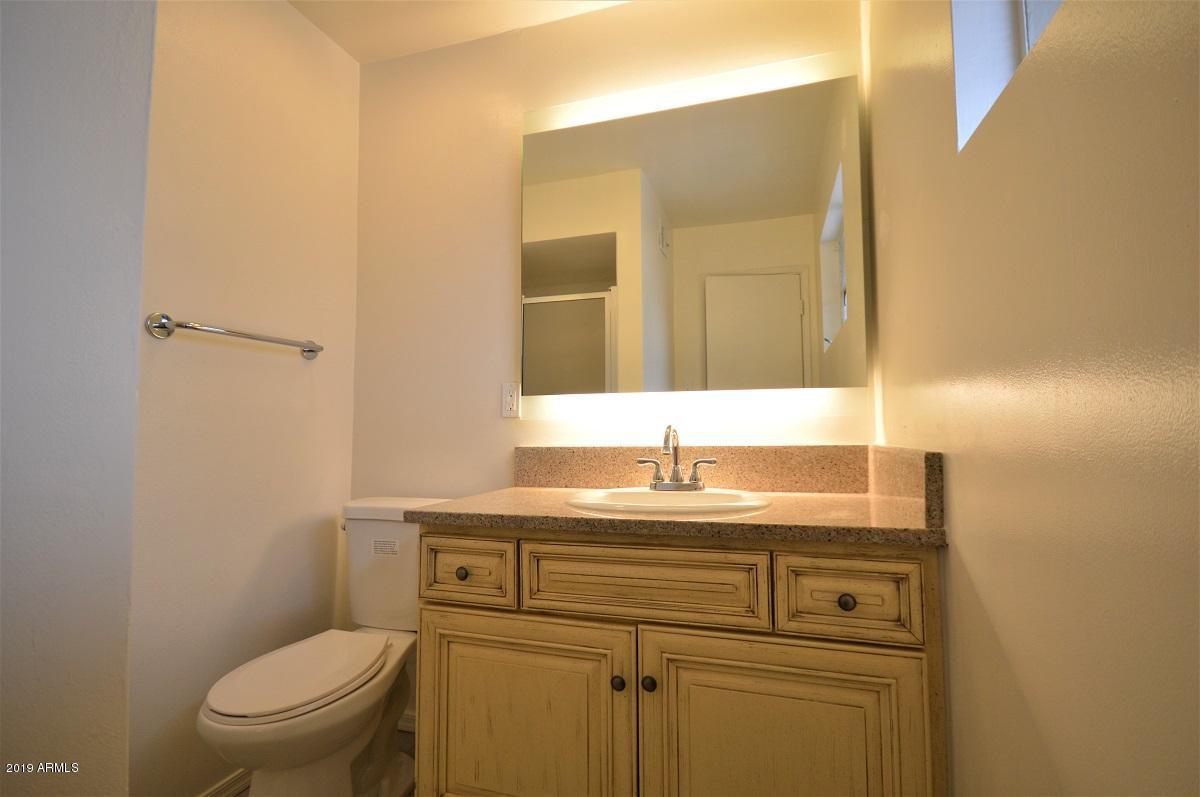 3832 West Lamar Road Phoenix, AZ 85019 - Photo 19 of 24 DSC_1129