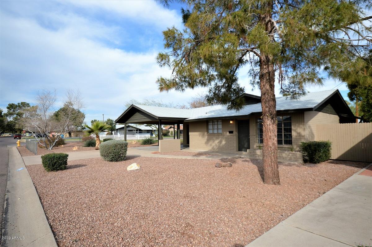 3832 West Lamar Road Phoenix, AZ 85019 - Photo 2 of 24 DSC_1109