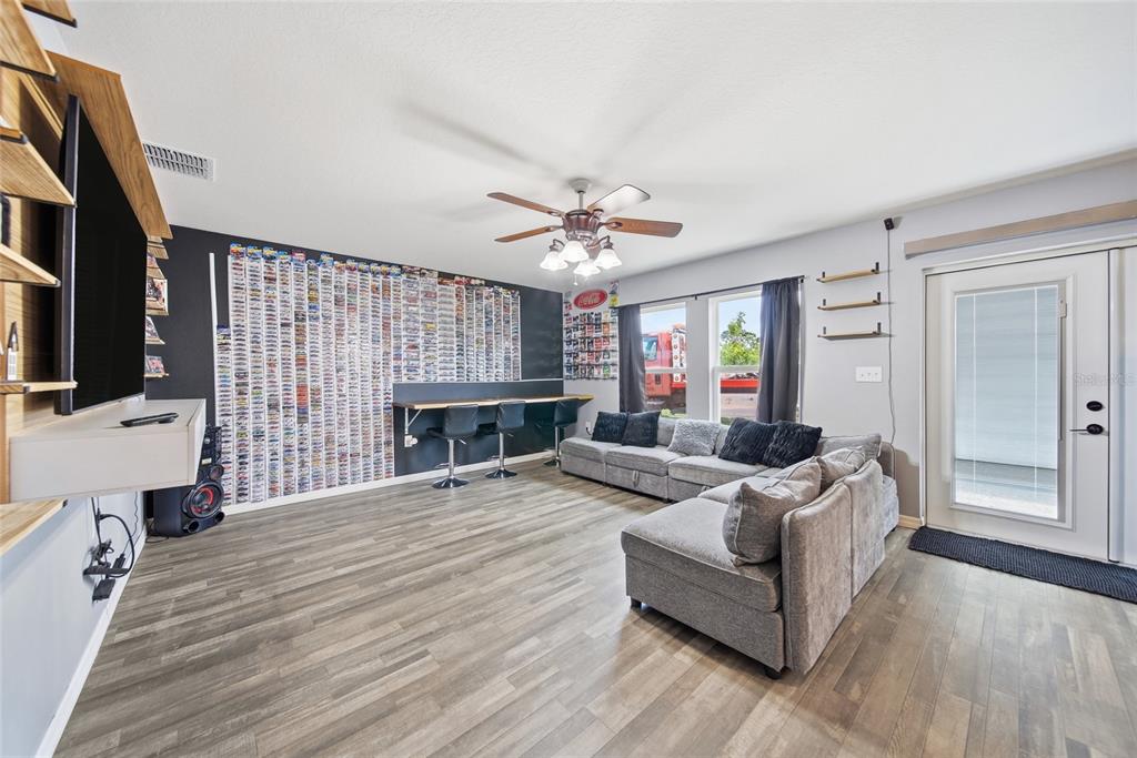 10198 Elgin Boulevard Spring Hill, FL 34608 - Photo 13 of 37