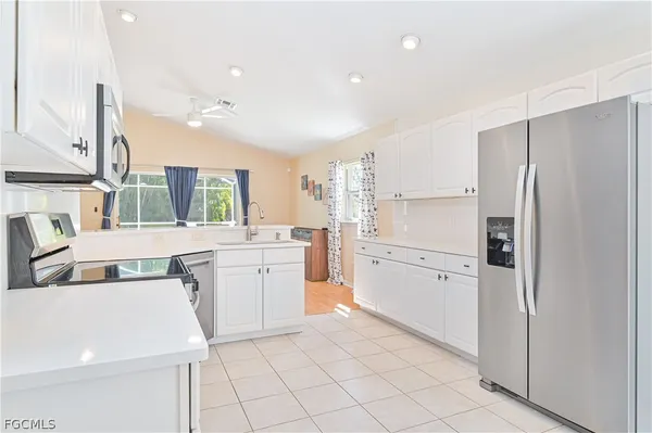 $3,195 | Undisclosed Address, Fort Myers, FL 33967