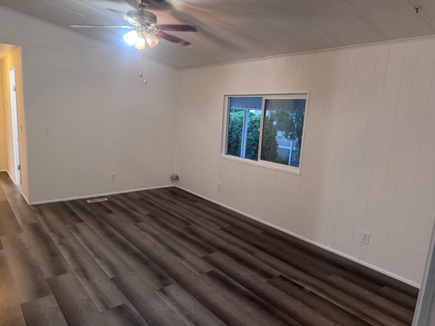3950 Mack Road, Unit 129 Sacramento, CA 95823 - Photo 9 of 19 Gallery Image 9