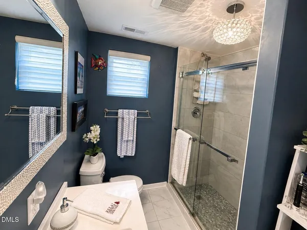 $1,155,000 | 118 Paradise Point, Macon, NC 27551