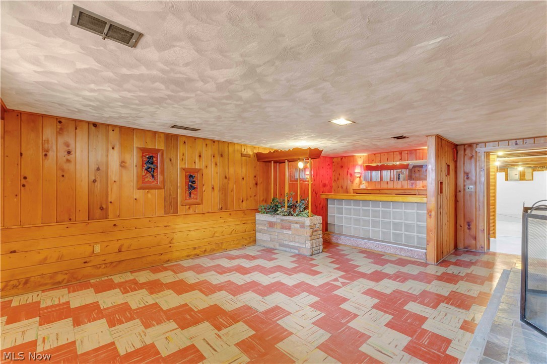 5500 North Ridge Road Madison, OH 44057 - Photo 28 of 49 Basement Bar Room