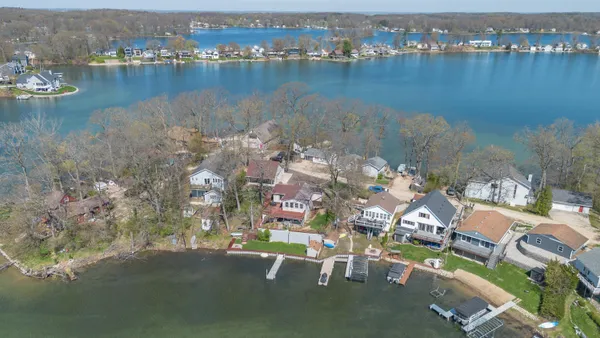 $660,000 | 11915 Lakeway Street, Plainwell, MI 49080