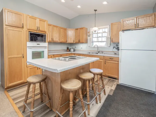 $660,000 | 11915 Lakeway Street, Plainwell, MI 49080