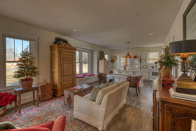 $209,000 | 410 South State Street, Chandler, IN 47610