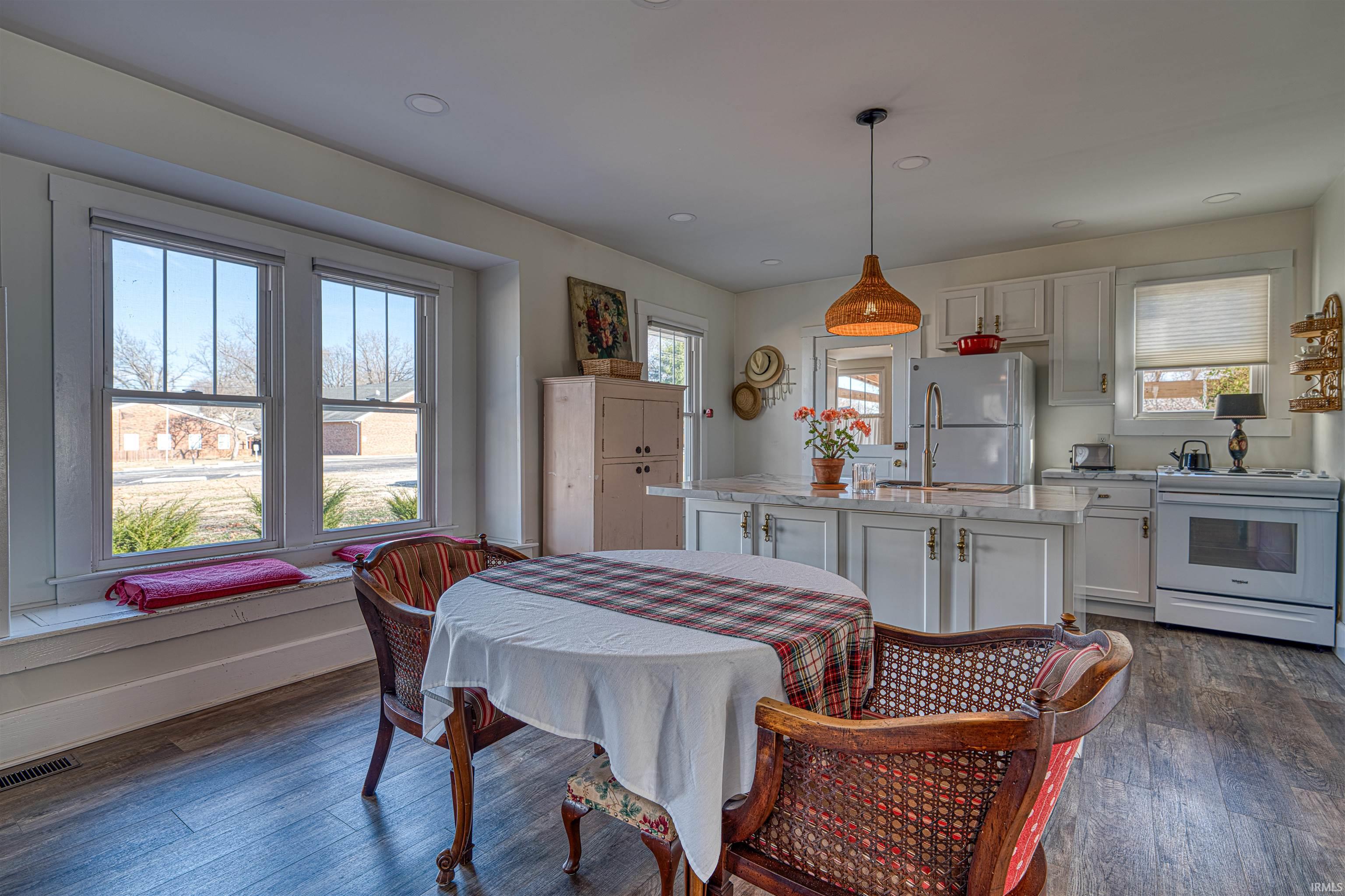 410 South State Street Chandler, IN 47610 - Photo 19 of 36