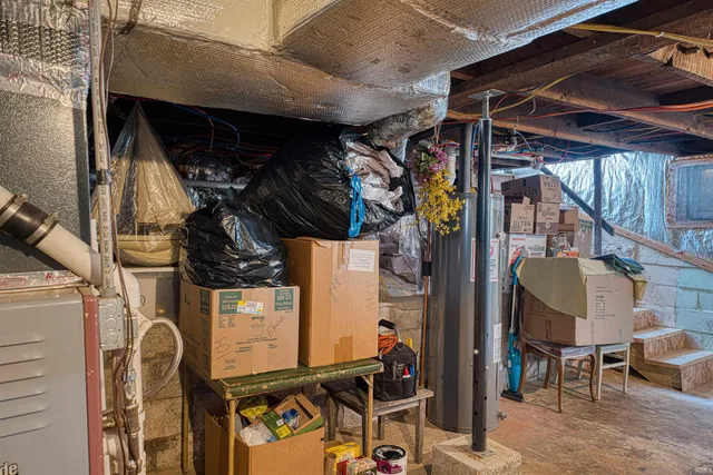 $209,000 | 410 South State Street, Chandler, IN 47610