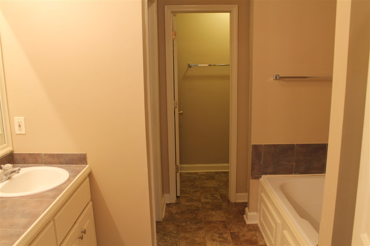 700 Lansdowne Lane Ridgeland, MS 39157 - Photo 7 of 22 Photo 7