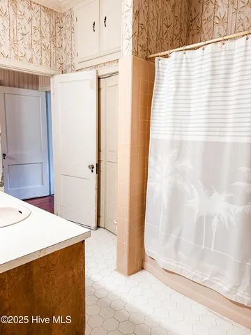 $399,900 | 103 South Pender Street, Fremont, NC 27830