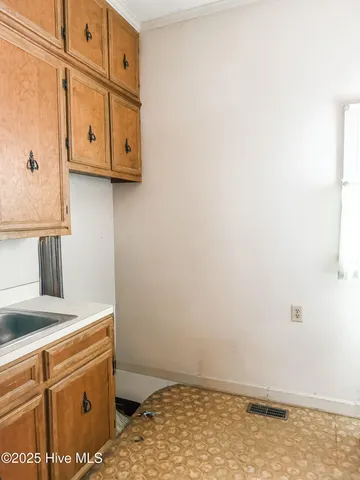 $399,900 | 103 South Pender Street, Fremont, NC 27830