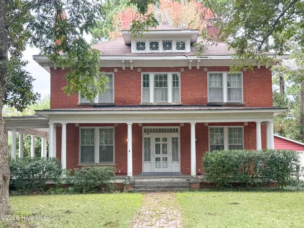 $385,000 | 103 South Pender Street, Fremont, NC 27830