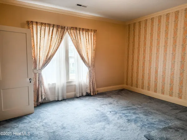 $385,000 | 103 South Pender Street, Fremont, NC 27830