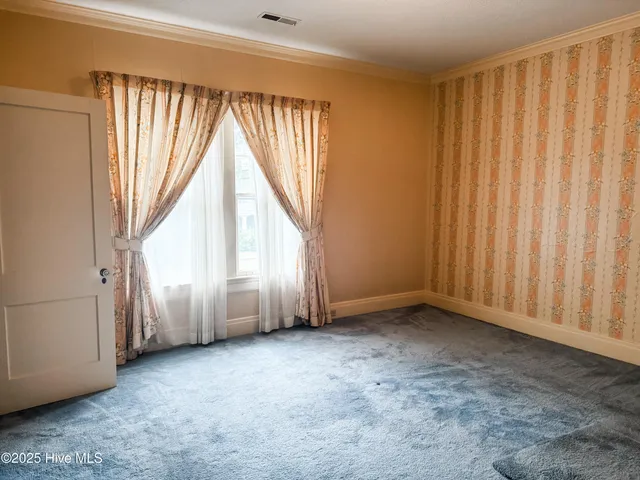 $399,900 | 103 South Pender Street, Fremont, NC 27830