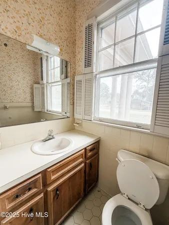 $385,000 | 103 South Pender Street, Fremont, NC 27830