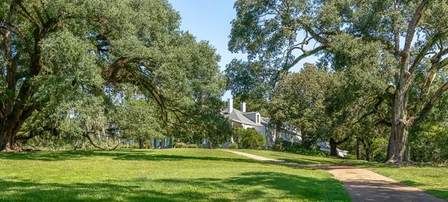 $1,297,000 | 131 Winchester Road, Natchez, MS 39120