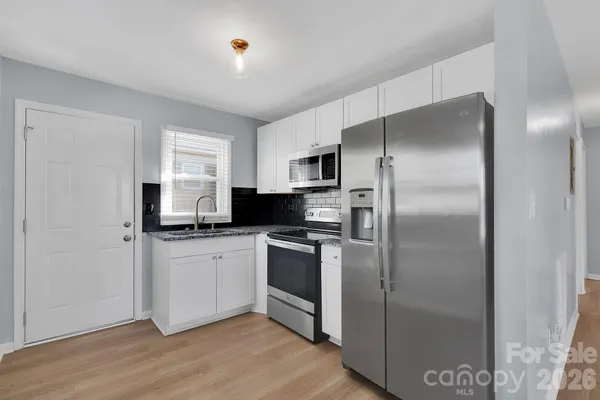 $425,000 | 2607-2609 Celia Avenue, Charlotte, NC 28216