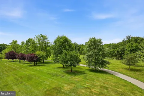$390,000 | 244 MacDonald Avenue, Unit 16, Wyncote, PA 19095