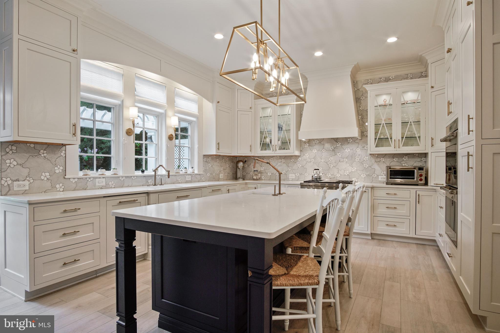 5602 Newington Road Bethesda, MD 20816 - Photo 7 of 34 Exquisite finishes