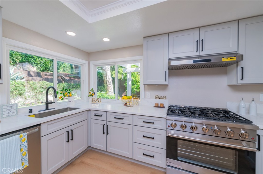 15 Rippling Streme Irvine, CA 92603 - Photo 14 of 50