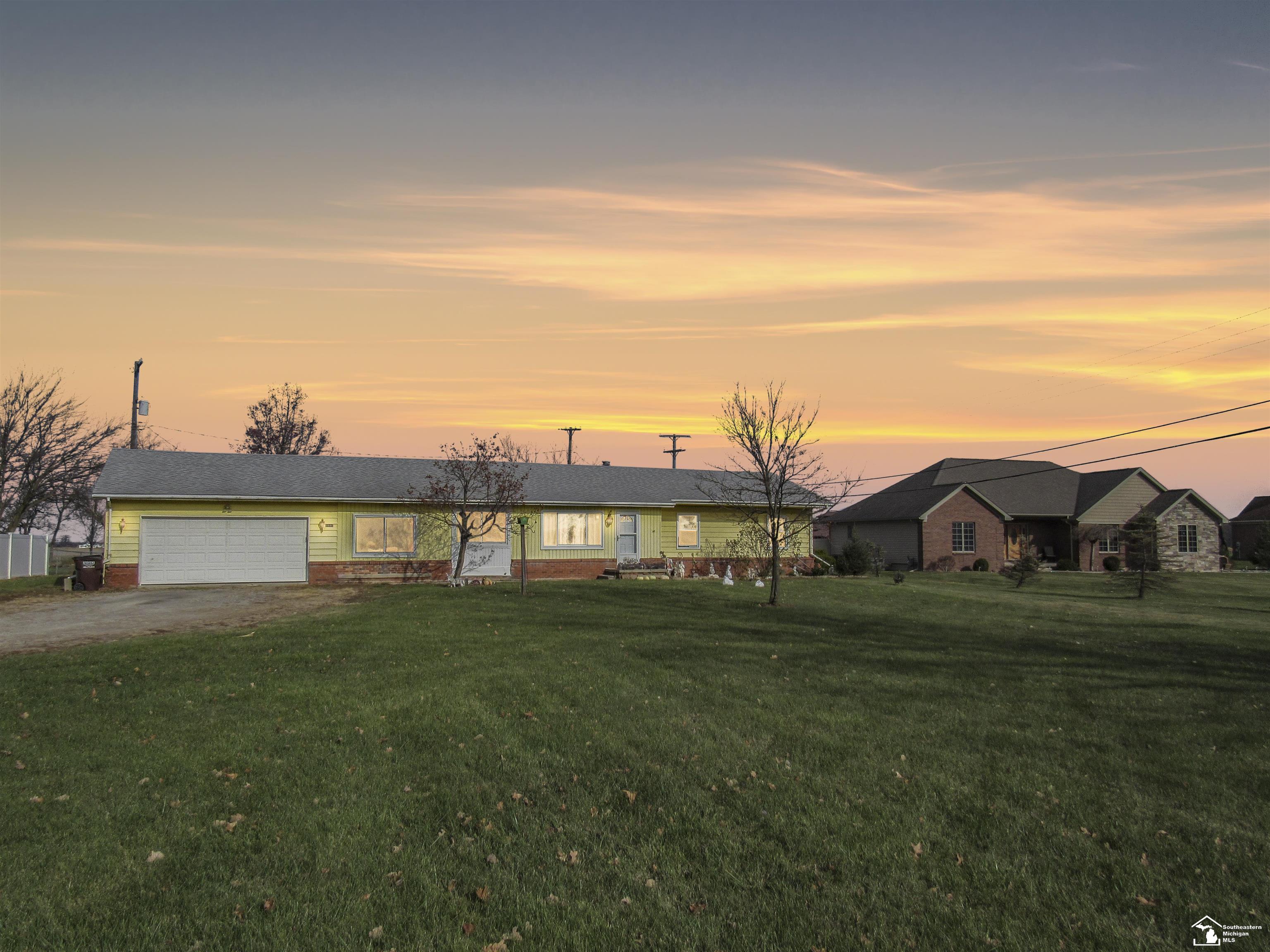 6946 West Dunbar Road Monroe, MI 48161 - Photo 22 of 28 50096697-21.JPG