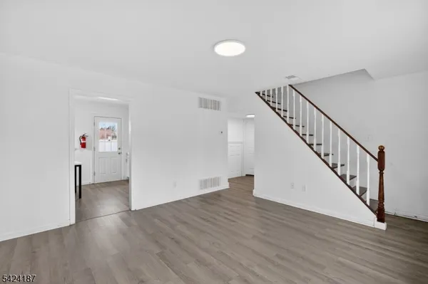 $375,000 | 22 Farrell Avenue, Ewing, NJ 08618