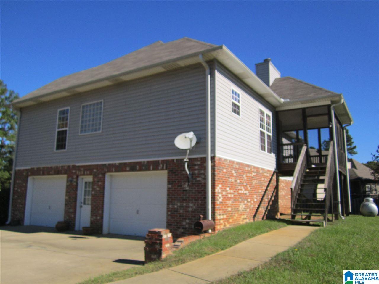 765 Hunters Xing Road Odenville, AL 35120 - Photo 4 of 44