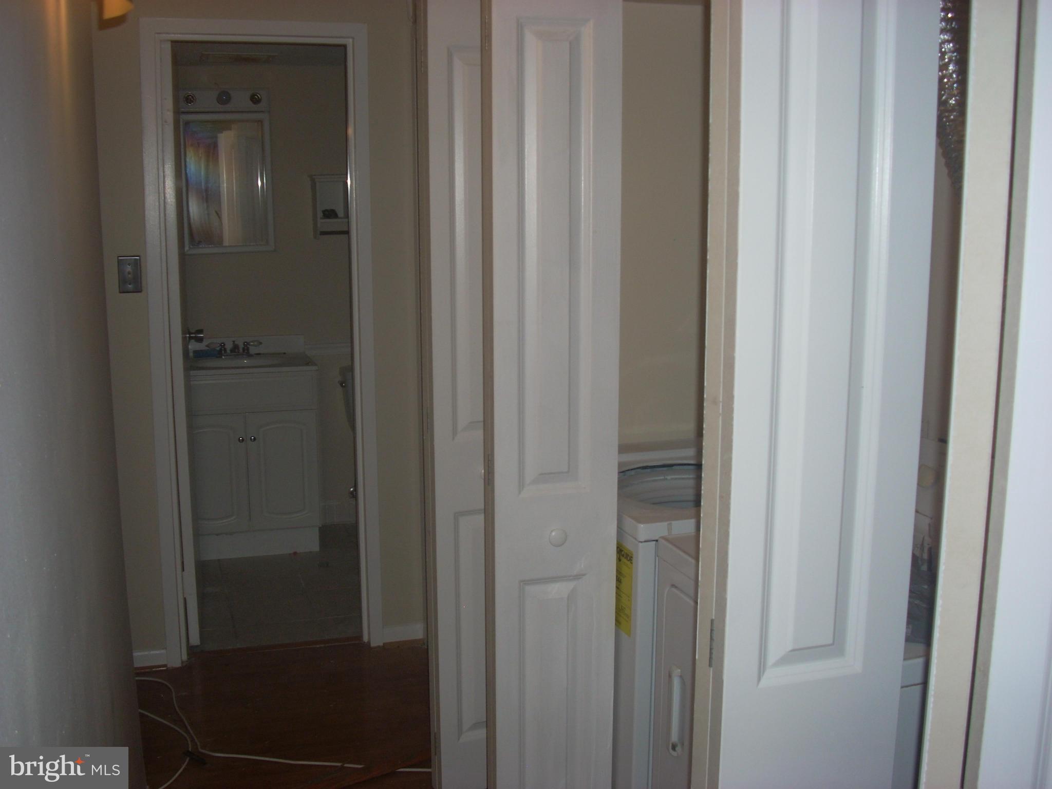 11659 Stoneview Square, Unit 2B Reston, VA 20191 - Photo 7 of 9 Interior (General)