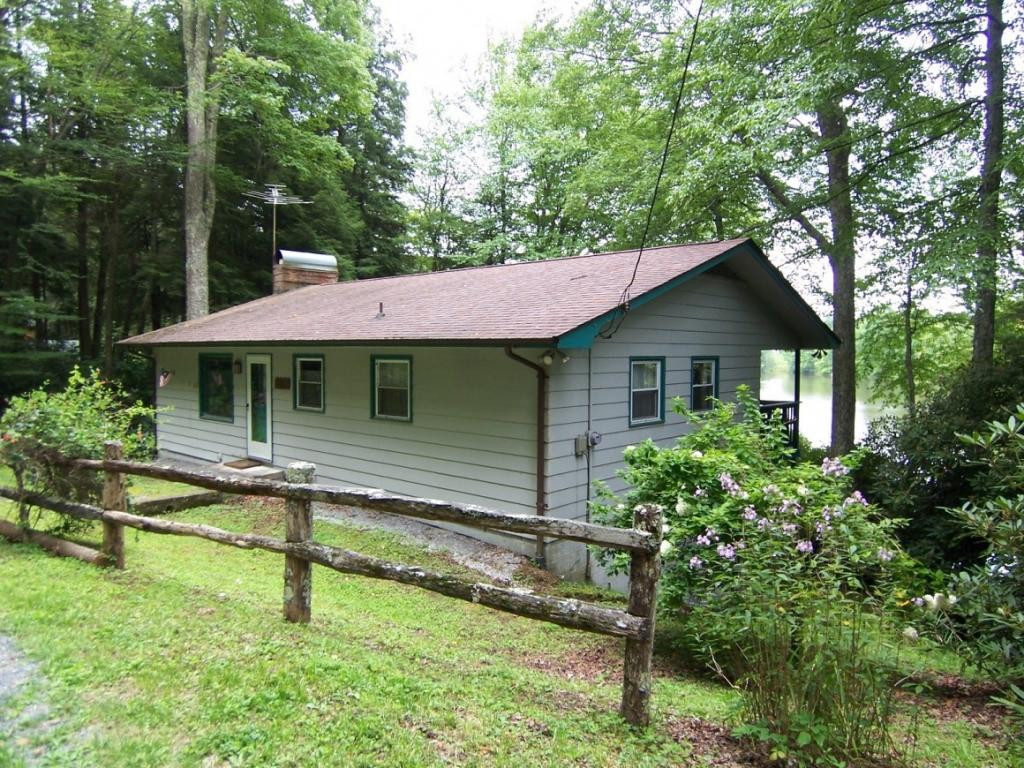 218 Ripshin Lake Road Roan Mountain, TN 37687 - Photo 1 of 28 Photo 1