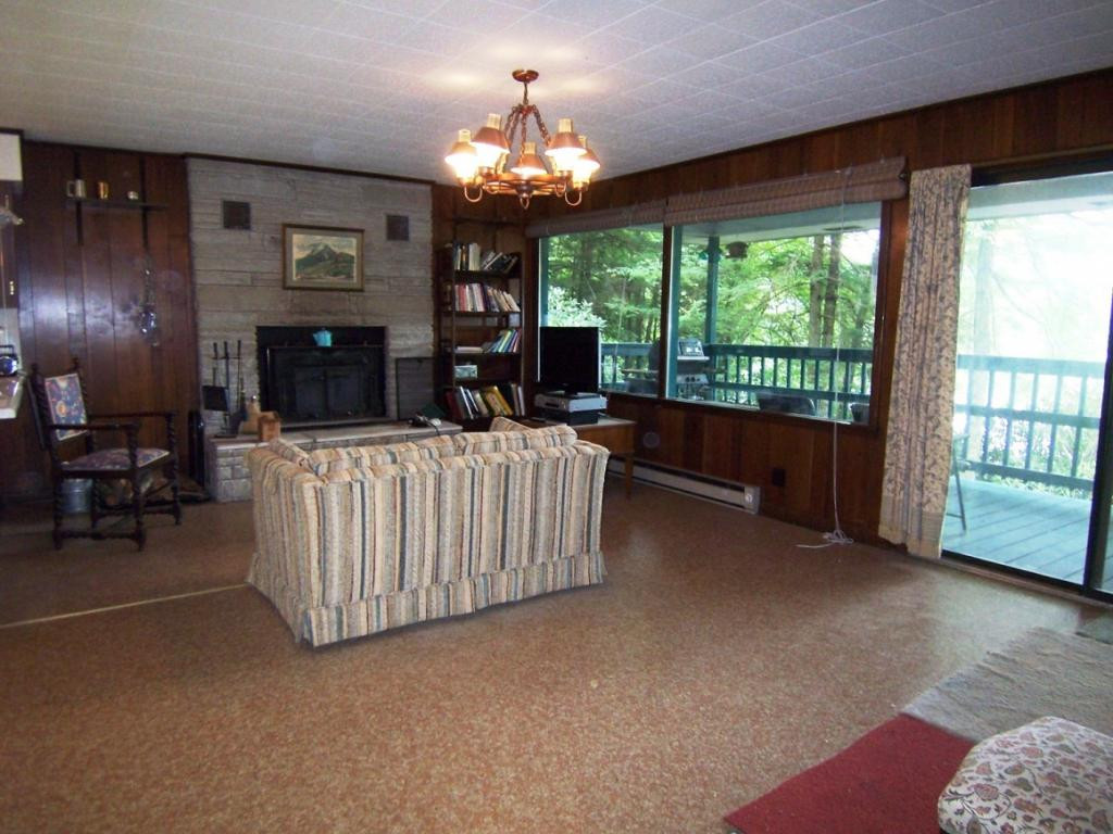 218 Ripshin Lake Road Roan Mountain, TN 37687 - Photo 13 of 28 Photo 13