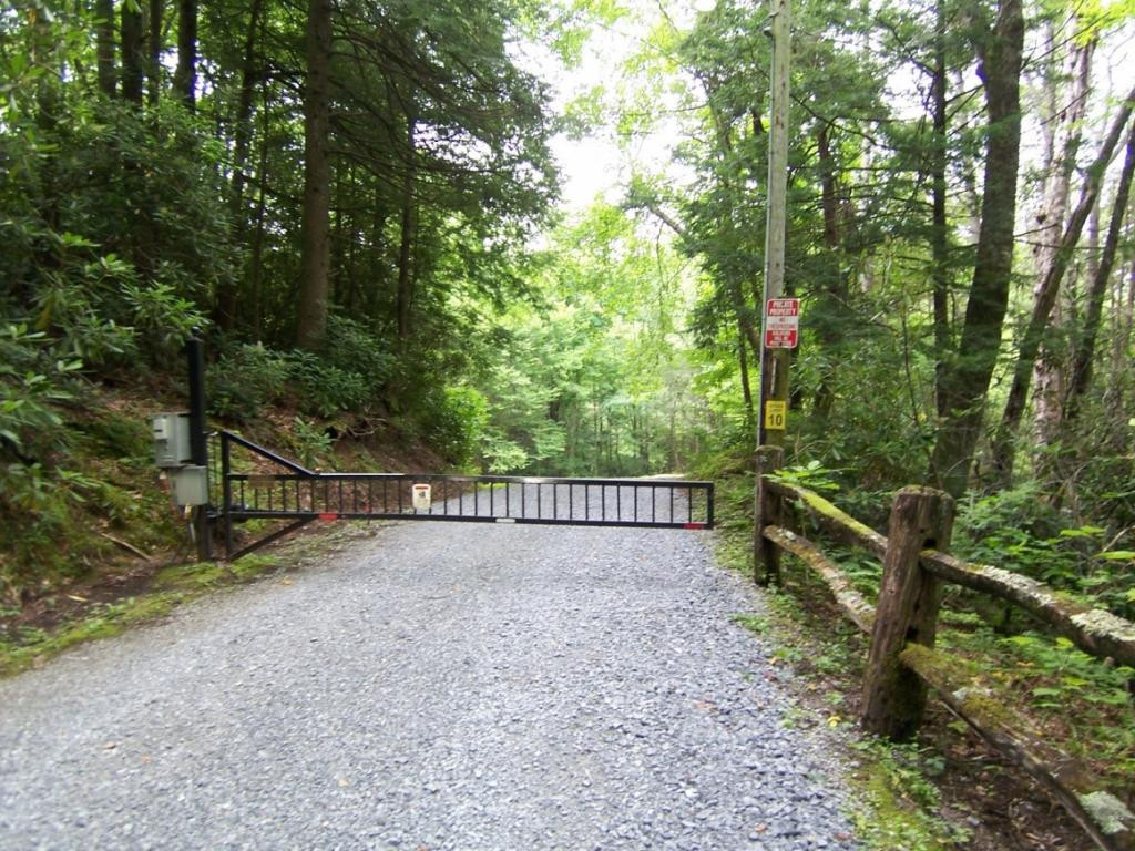 218 Ripshin Lake Road Roan Mountain, TN 37687 - Photo 28 of 28 Photo 28