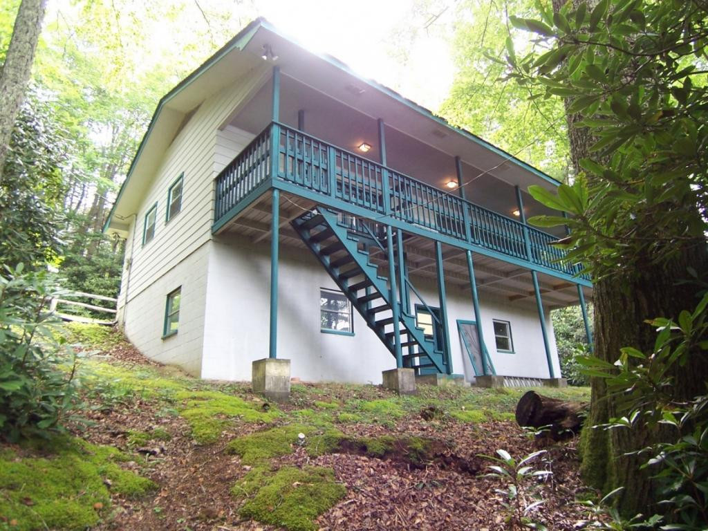 218 Ripshin Lake Road Roan Mountain, TN 37687 - Photo 8 of 28 Photo 8