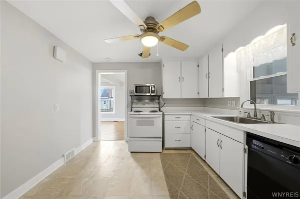 $249,900 | 16 Deumant Terrace, Tonawanda, NY 14223