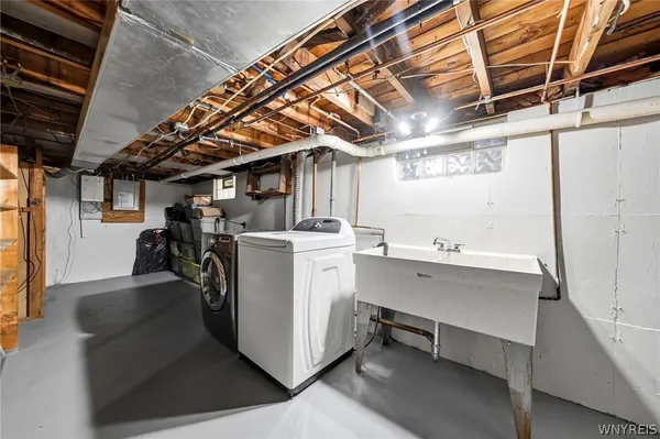 $249,900 | 16 Deumant Terrace, Tonawanda, NY 14223