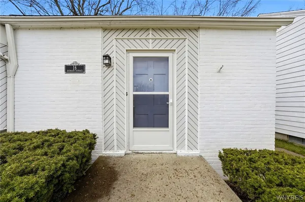 $249,900 | 16 Deumant Terrace, Tonawanda, NY 14223