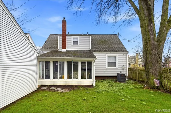 $249,900 | 16 Deumant Terrace, Tonawanda, NY 14223