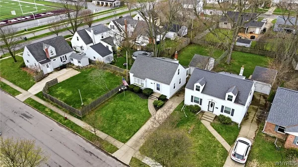 $249,900 | 16 Deumant Terrace, Tonawanda, NY 14223