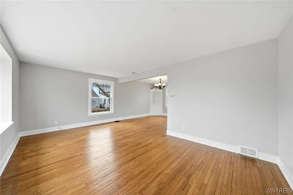 $249,900 | 16 Deumant Terrace, Tonawanda, NY 14223