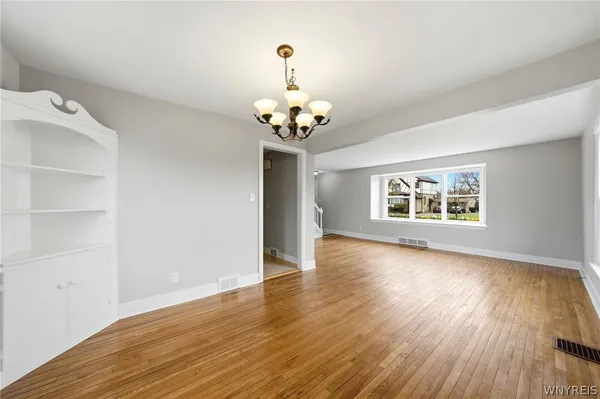 $249,900 | 16 Deumant Terrace, Tonawanda, NY 14223