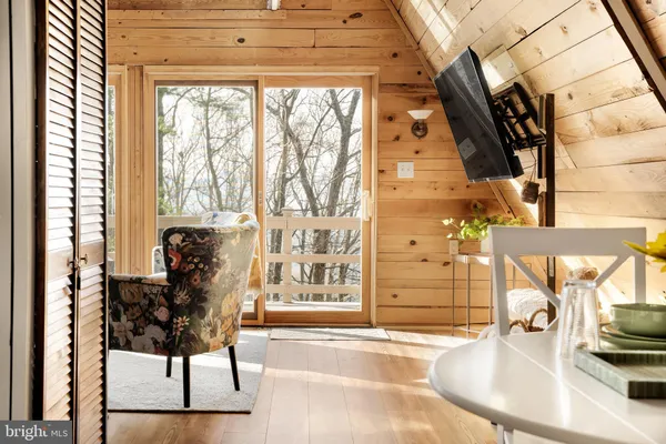 $315,000 | 698 Valley View Road, Rileyville, VA 22650