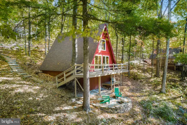 $315,000 | 698 Valley View Road, Rileyville, VA 22650